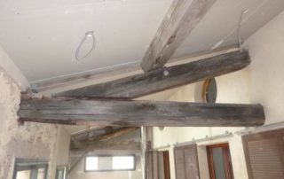 Confortations Charpentes Altérées Nevian - Rénovation Bâti ancien et Patrimoine dans l’Hérault 2RProcess à Béziers, Agde, Pézenas (34) - 0